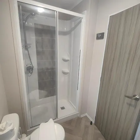 Sandy Lane 20 木屋 *